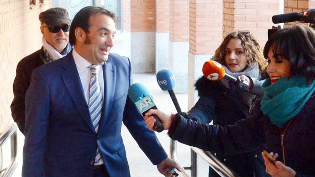 Fernando García Puertas, exabogado de la familia de la menor de Aranda.-L. V.