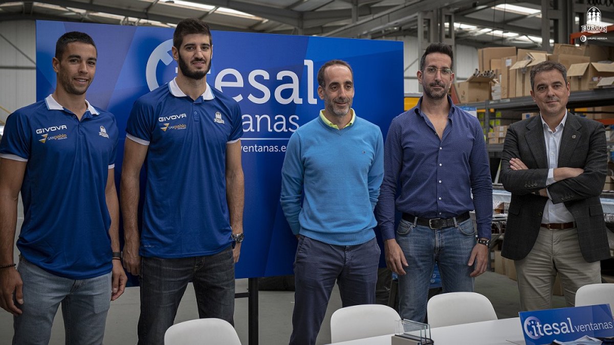 Itesal acogió la presentación de Álex Barrera y Álex López. CINTIA CORTÉS / SPB