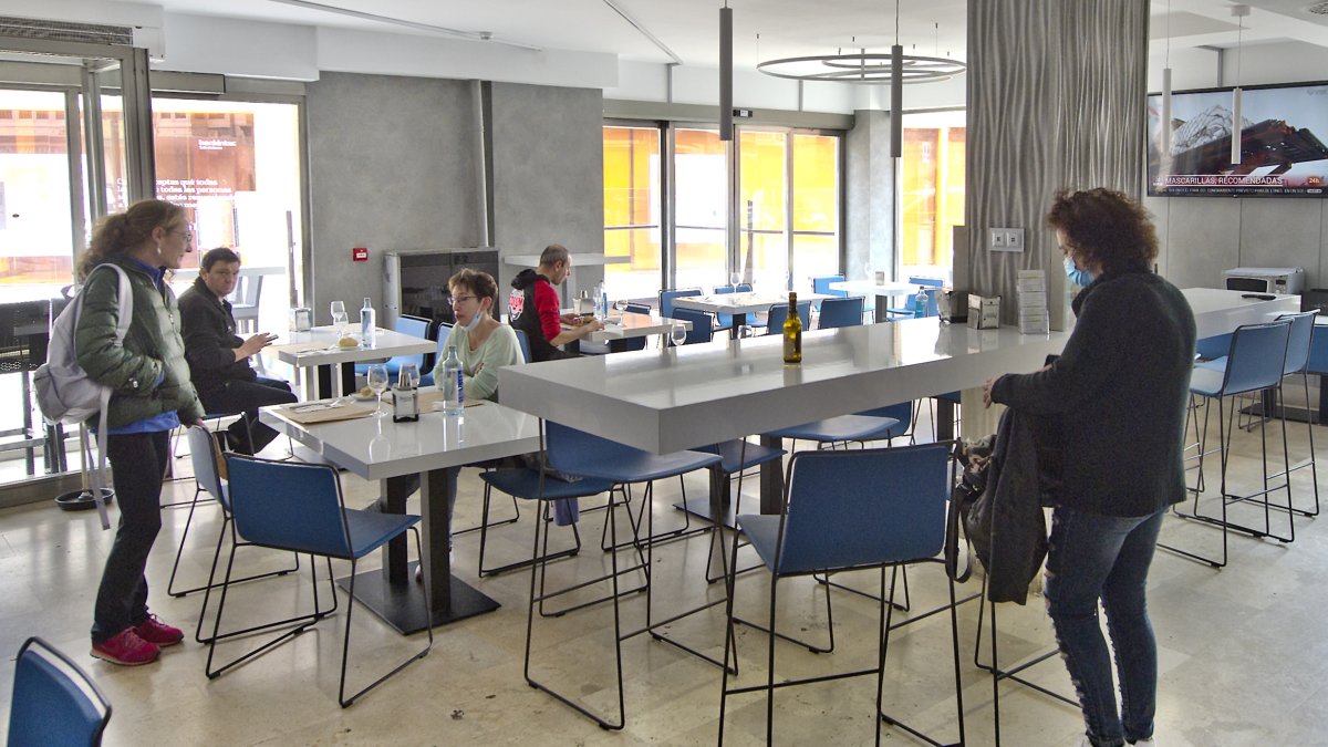 El Hotel Centro-Los Braseros está de servicios mínimos durante el estado de alarma. ISRAEL L. MURILLO