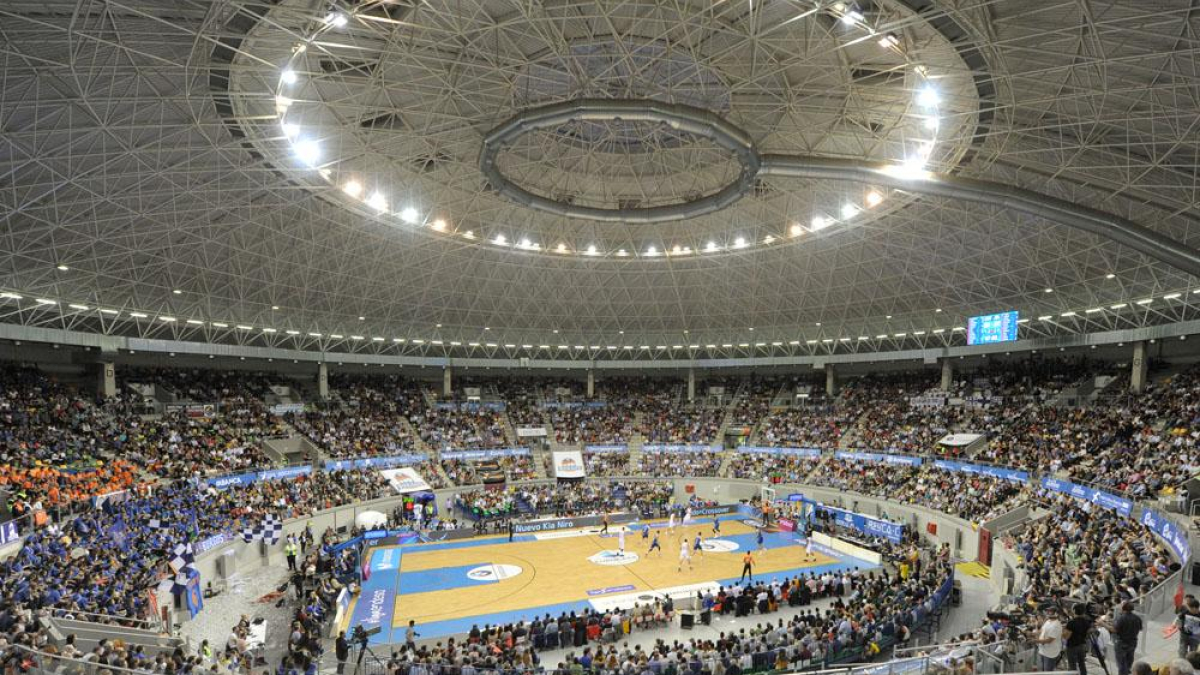 Interior del Coliseum durante uno de los partidos disputados por San Pablo Burgos en ACB.-ISRAEL L. MURILLO