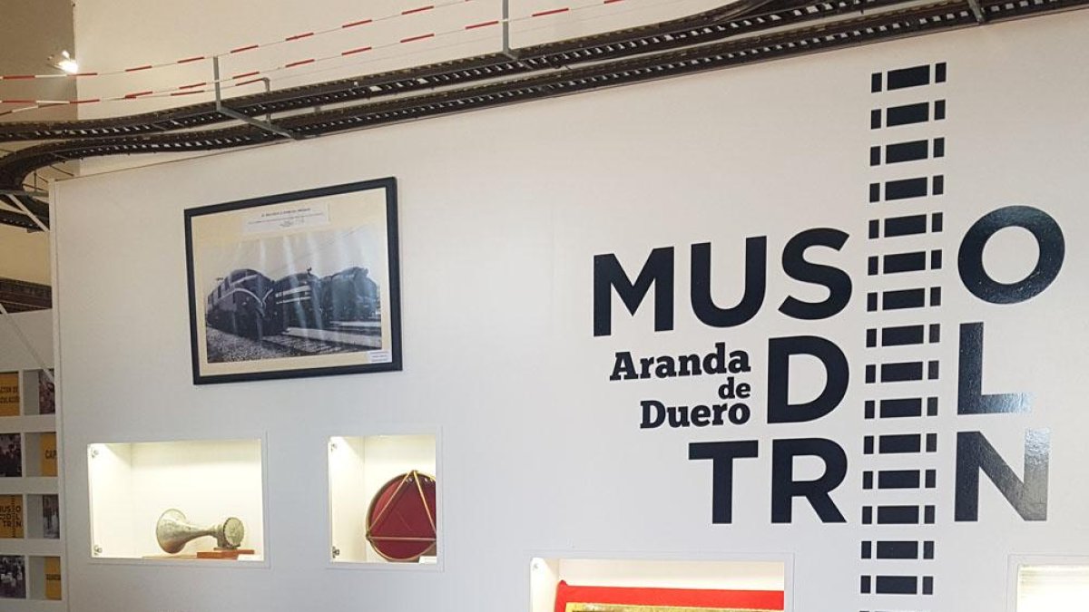 El recorrido explica cómo ha evolucionado el transporte ferroviario desde el siglo XIX.-L.V.