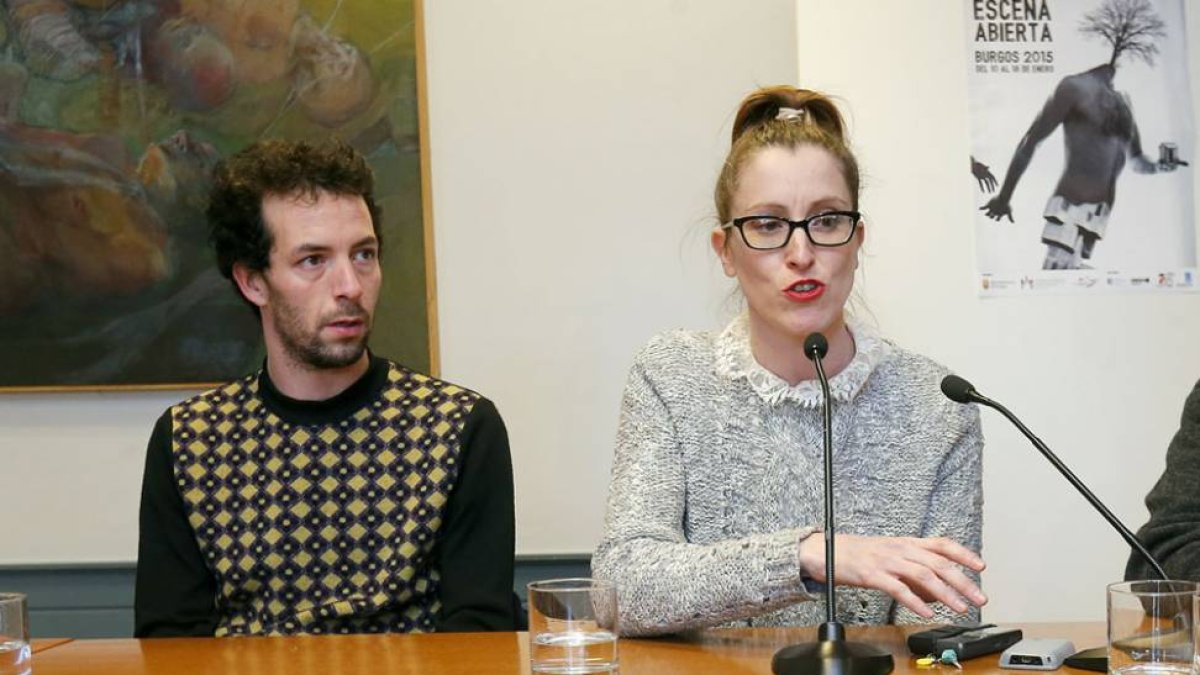 Javier Ariza es la mano derecha de Madame Taxi (Sonia Barba), directora de este burdel.-Raúl Ochoa