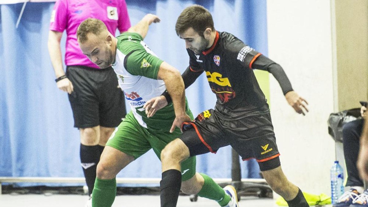 Juanto, en un partido de la pasada campaña. ISRAEL L. MURILLO