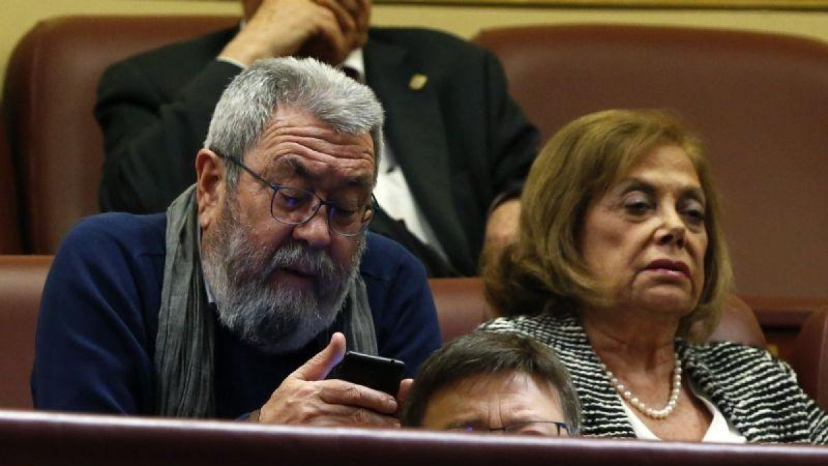 El líder de UGT en la sesión de investidura.-EFE