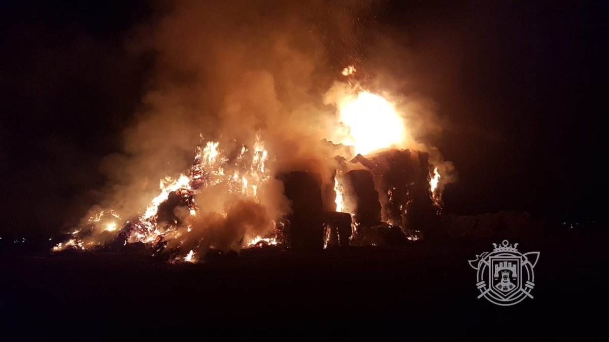 Imagen del balaguero ardiendo. BOMBEROS DE BURGOS