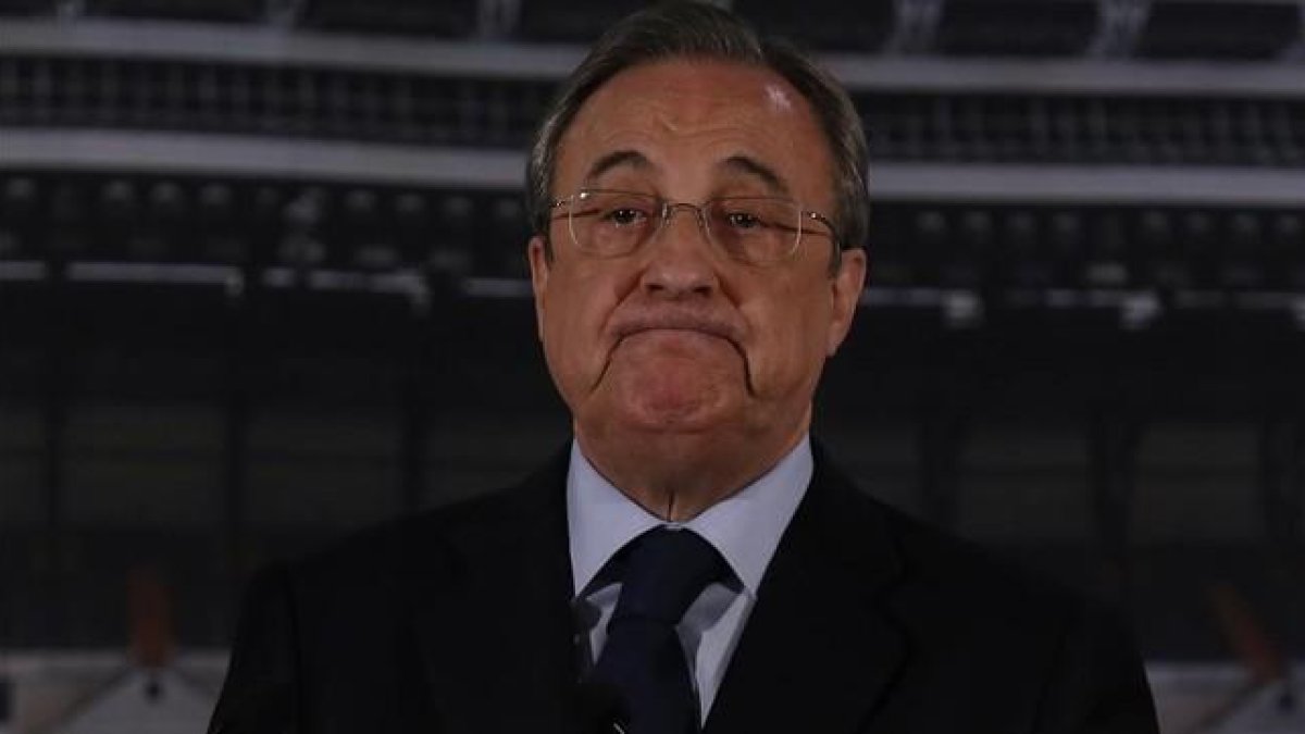 Florentino Pérez, en una comparecencia reciente en el Bernabéu.-DAVID CASTRO