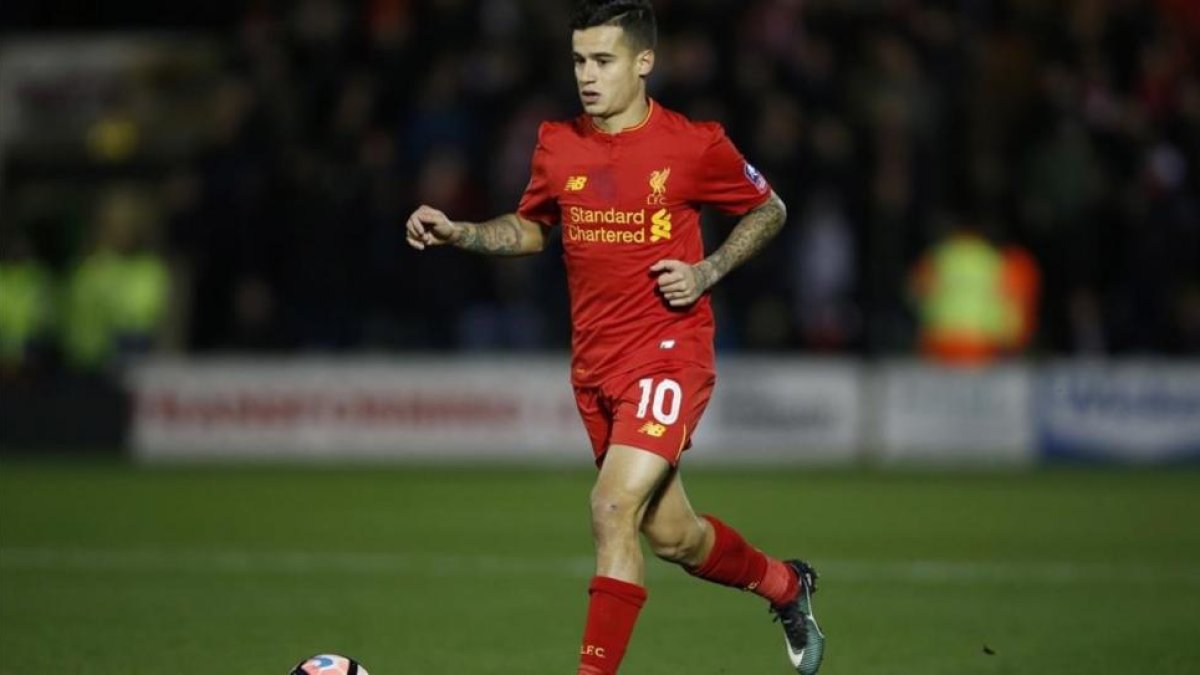 Philippe Coutinho, con la camiseta del Liverpool-REUTERS / PAUL CHILDS