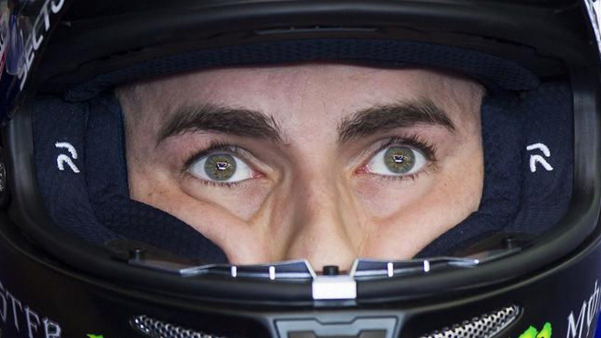 Jorge Lorenzo, campeón de MotoGP por tercera vez, concentrado en Cheste.-MIGUEL LORENZO