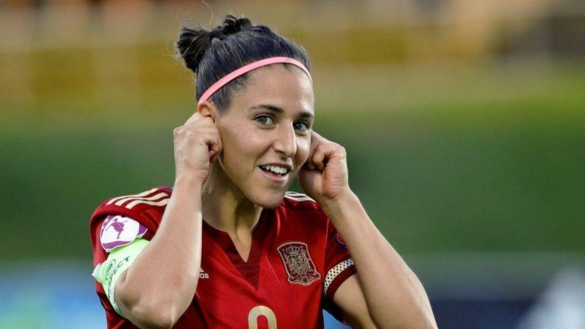 Vero Boquete, con la camiseta de España.-EFE
