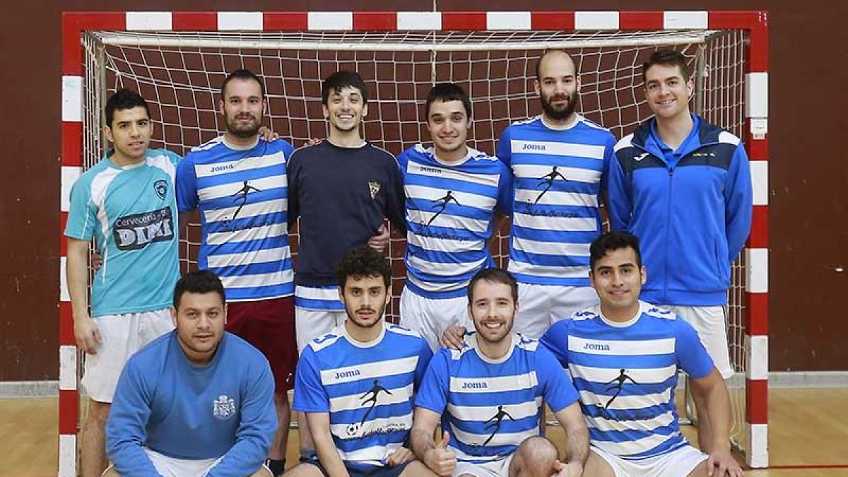 Plantilla del Fútbol Factory, que ocupa la novena plaza en la Primera División del torneo masculino-Raúl G. Ochoa