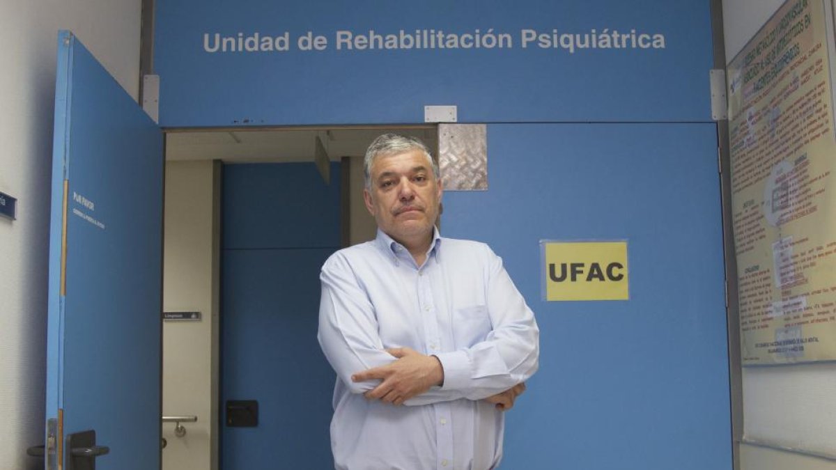 Manuel Ángel Franco en las instalaciones del Complejo Asistencial de Zamora.-M. DENEIVA