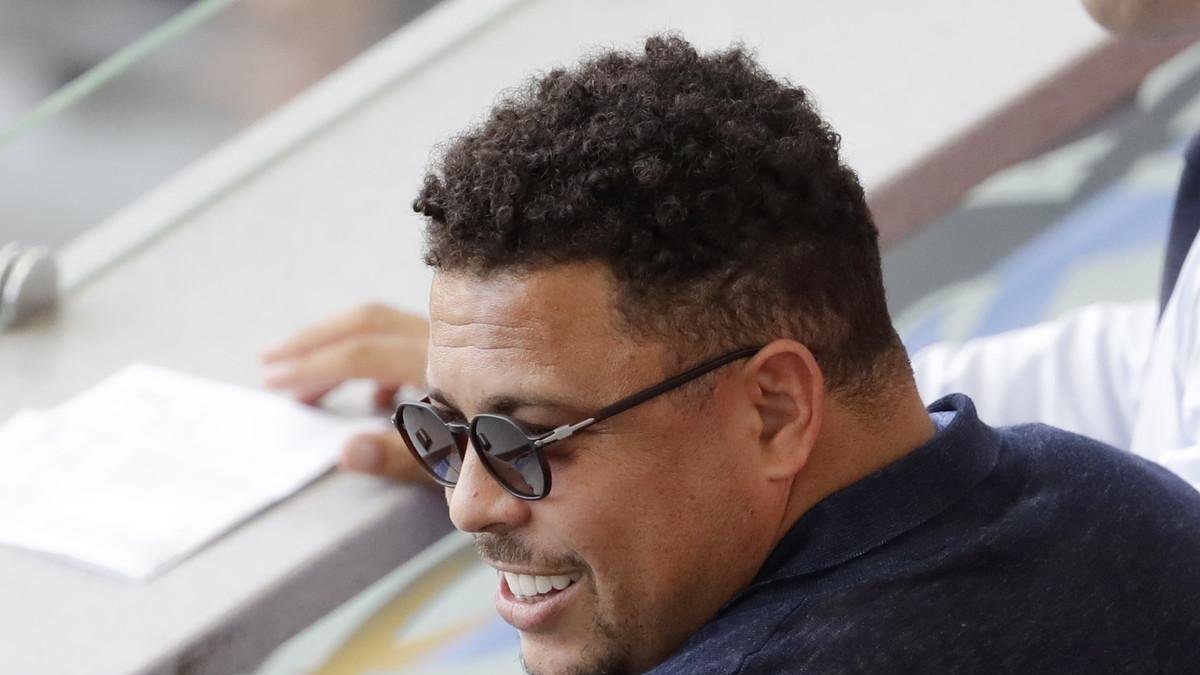 Ronaldo, en la grada durante el partido del Mundial entre Francia y Argentina-SERGEI GRITS
