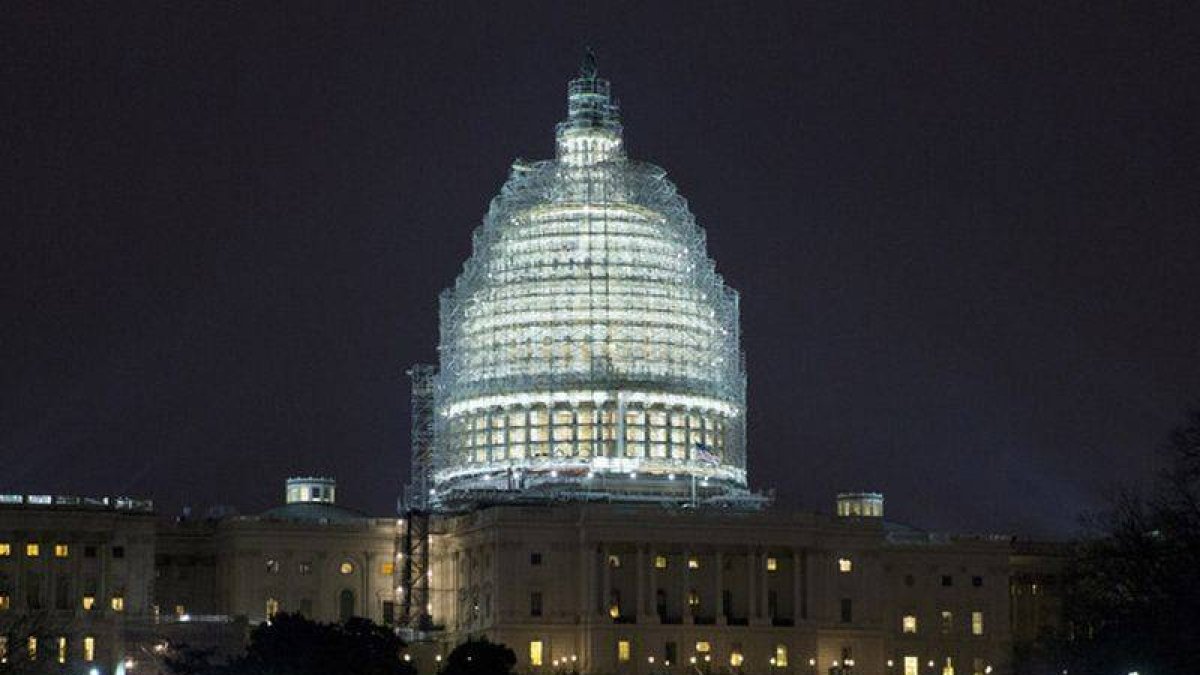 El Capitolio, cubierto por obras de restauración.-Foto: AP / JACQUELYN MARTIN