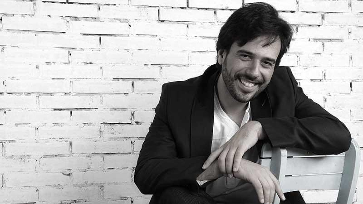 Iván Martín dirigirá el domingo el último concierto de la actual temporada de la Orquesta Sinfónica de Burgos y será su titular desde la próxima.-