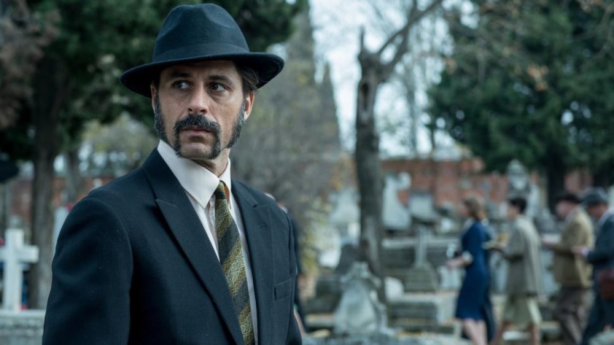 Hugo Silva interpreta a Pacino en El Ministerio del Tiempo.-TAMARA ARRANZ (RTVE)