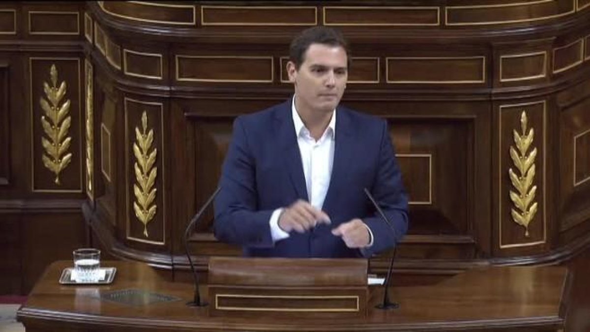 El líder de Ciudadanos ataca a Iglesias en su intervención.-ATLAS