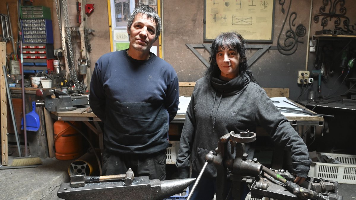 Jacinto Muñoz y Pilar Prieto conforman desde hace treinta años Metalmorfosis. SANTI OTERO