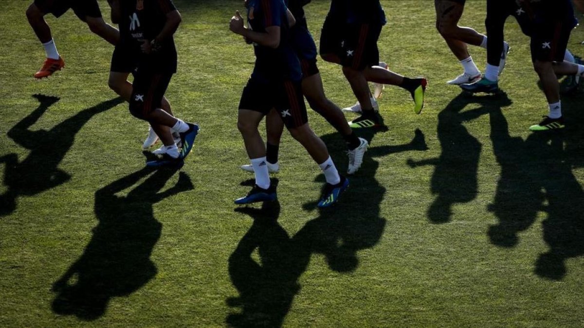 Los jugadores de la selección española se entrenan en Krasnodar-EFE