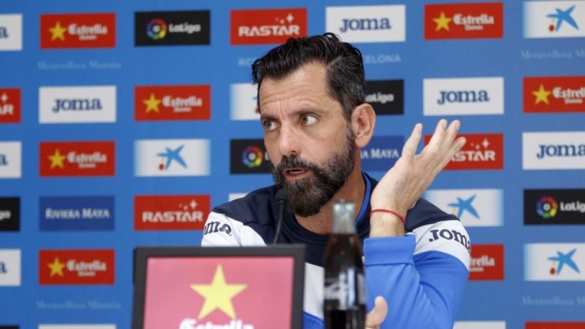 Quique Sánchez Flores, en una rueda de prensa del Espanyol.-RCDE