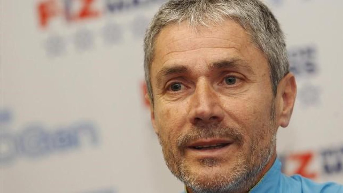 Martín Fiz, en la presentación de su desafío 'Fiz Marathon Majors'.-NACHO CASARES