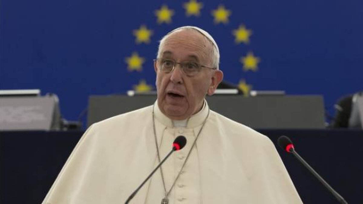 El Papa en Estrasburgo.-Foto: REUTERS