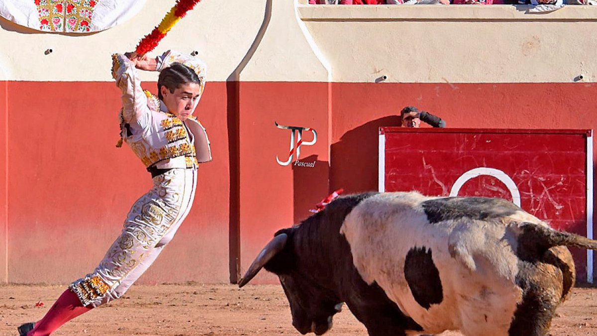 Jarocho en plena faena en Huerta de Rey. ECB