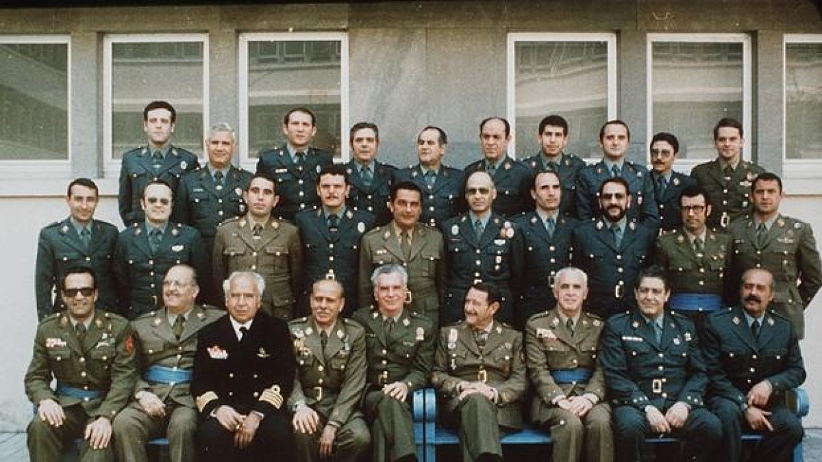 Foto de familia de los golpistas del 23-F-