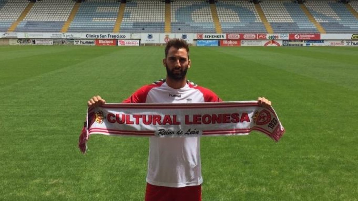 Pito Camacho ha rescindido su contrato con la Cultural Leonesa-ECB