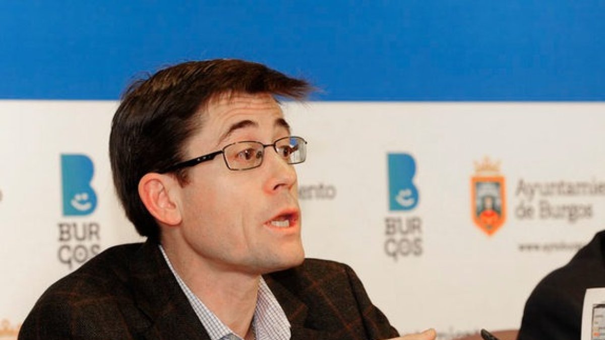 El concejal no adscrito durante una rueda de prensa. ECB
