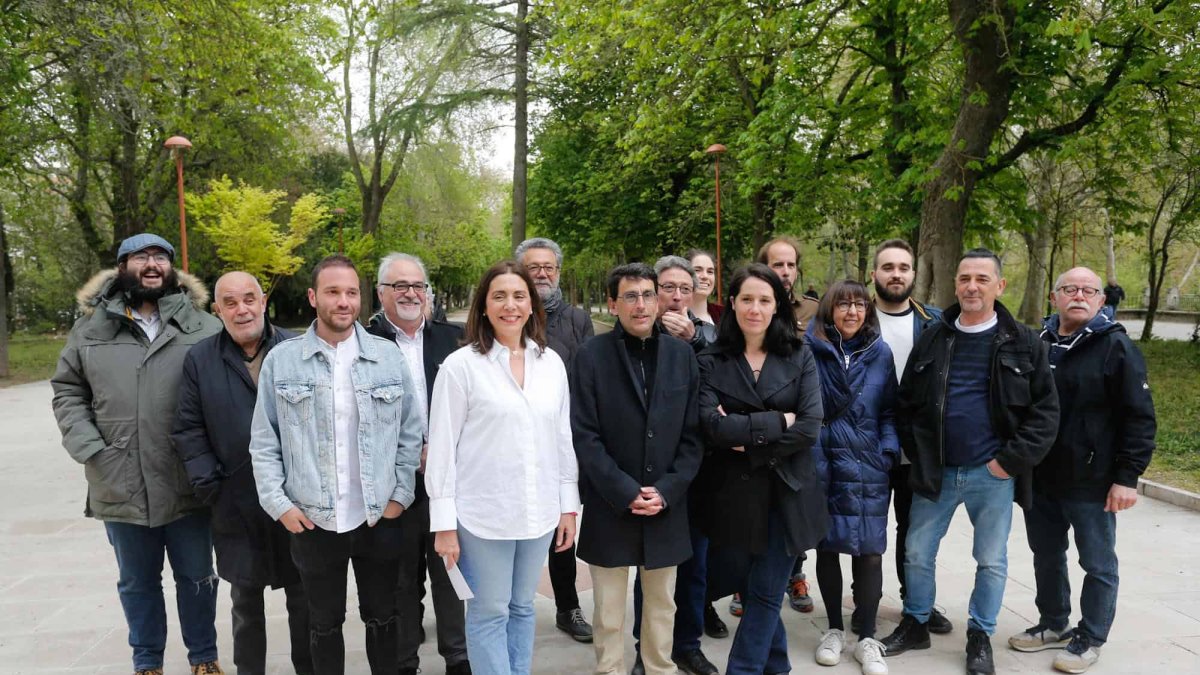 Los integrantes de la candidatura de Podemos-Izquierda Unida-Alianza Verde. SANTI OTERO