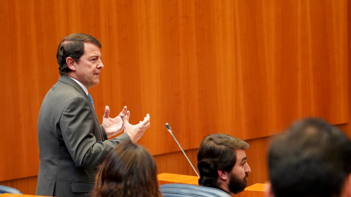 Pleno de las Cortes de Castilla y Le?n