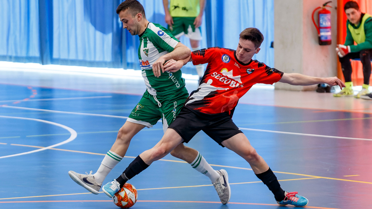 Imagen del encuentro disputado en el pabellón burgalés. SANTI OTERO