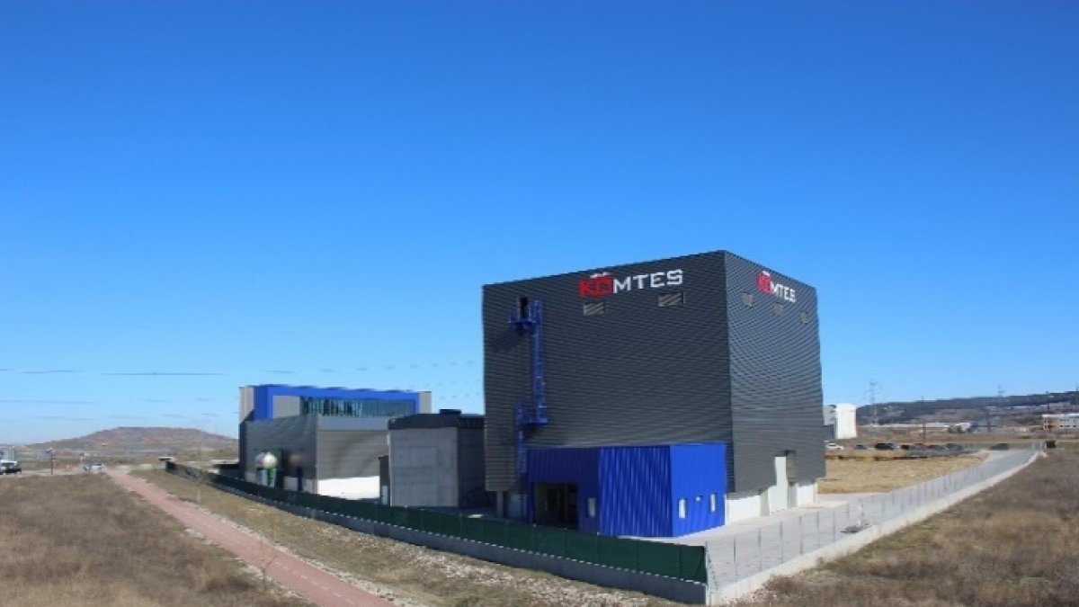 Grupo Komtes tiene en Burgos tres fábricas y más de 140 empleados del total de 250 que conforman la compañía a nivel nacional e internacional. ECB