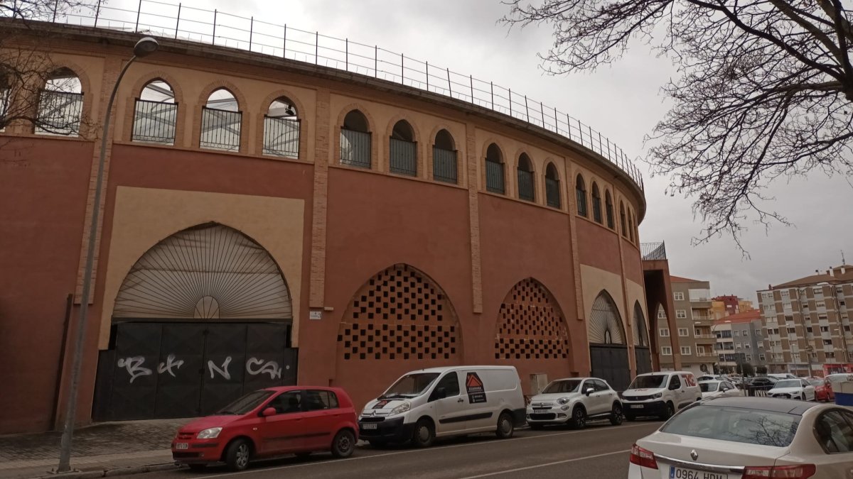 Los problemas de la plaza de Toros siguen coleando desde su inauguración en 2004