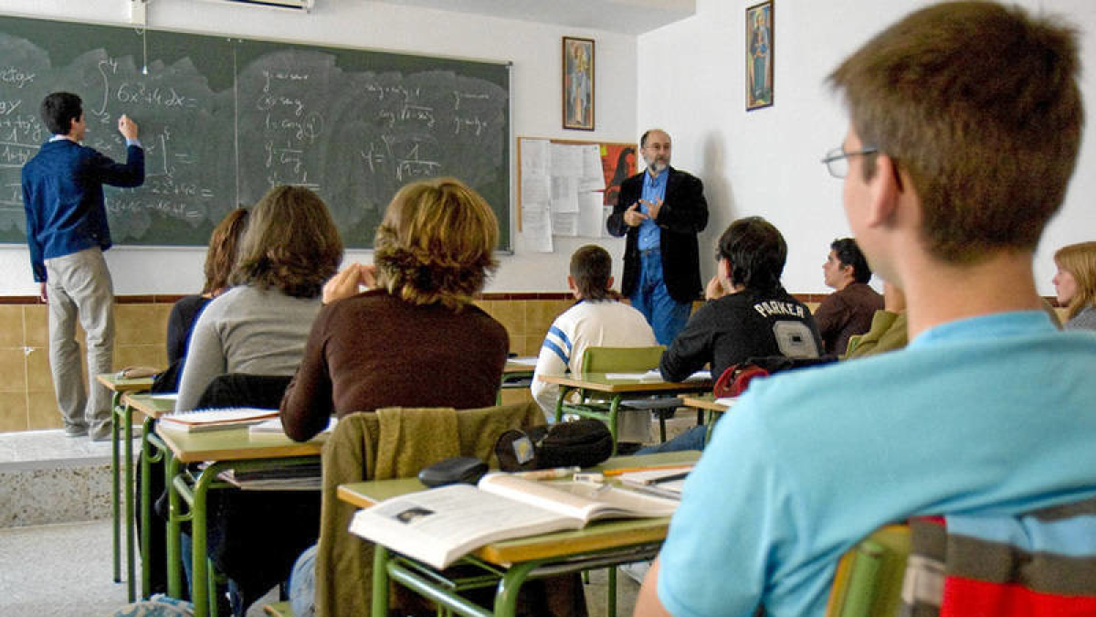 Imagen de una clase. ECB