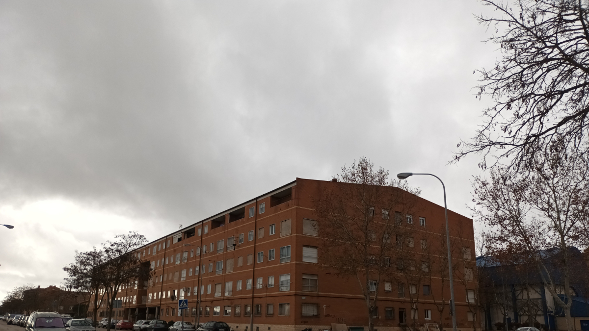 El Orfeón Arandino es un edificio de Protección Oficial con más de 40 años de historia