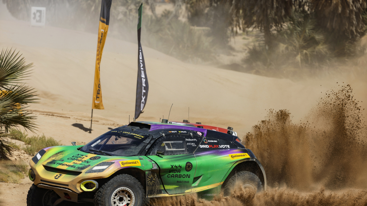 Cristina Gutierrez y Fraser McConnell a los mandos de su X44 Vida Carbon Racing