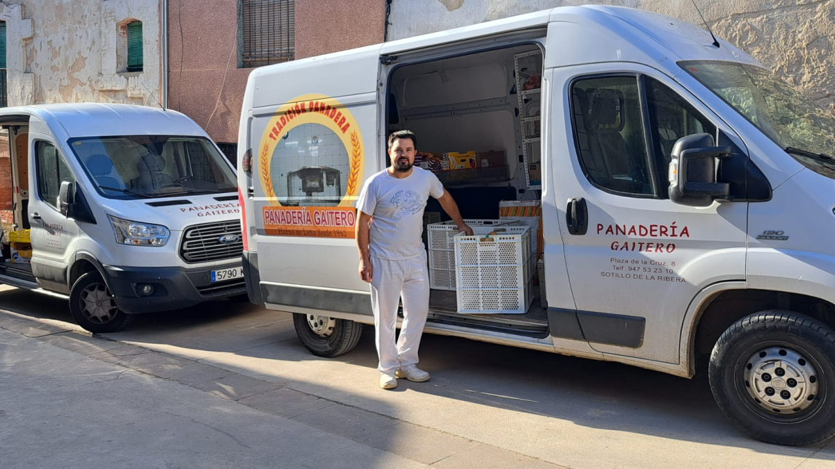 Eduardo es panadero rural en la Ribera