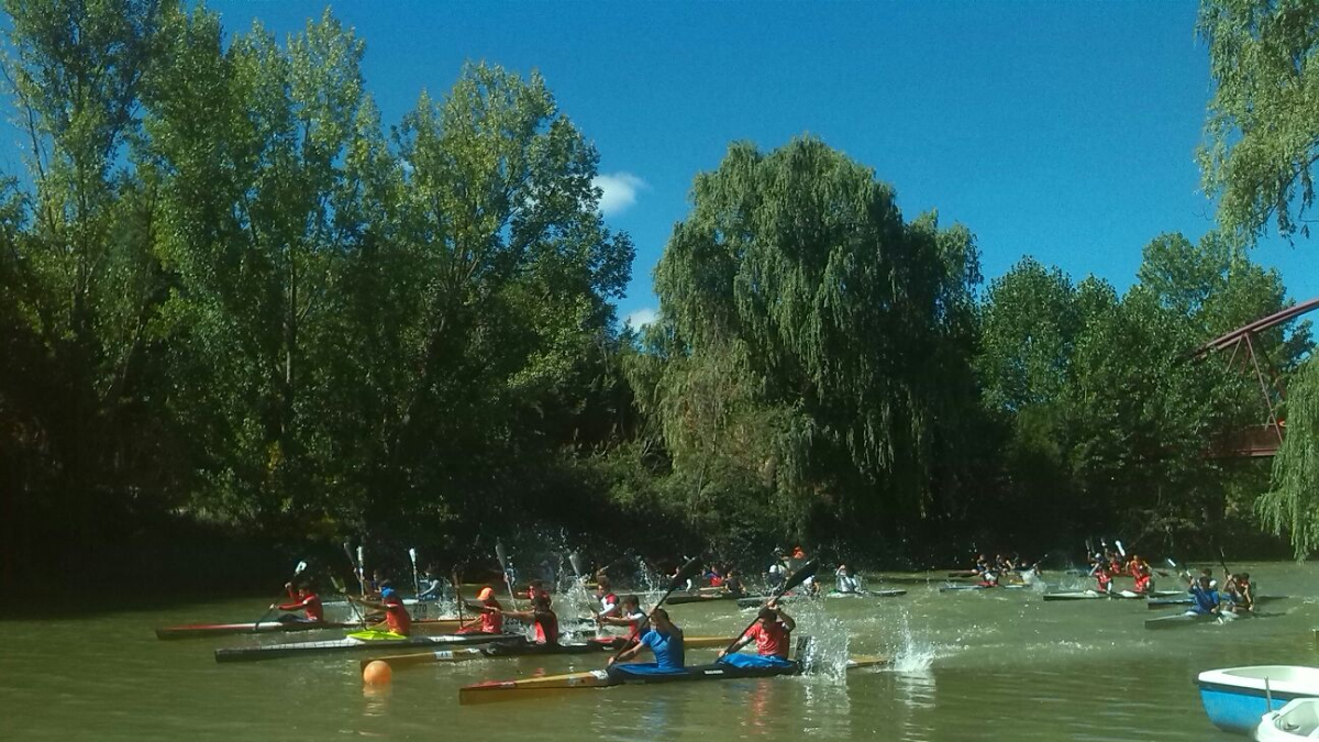La iniciativa está organizada por la Concejalía de Deportes, el club Espeleoduero y el club de Montaña ‘Peñas Altas’