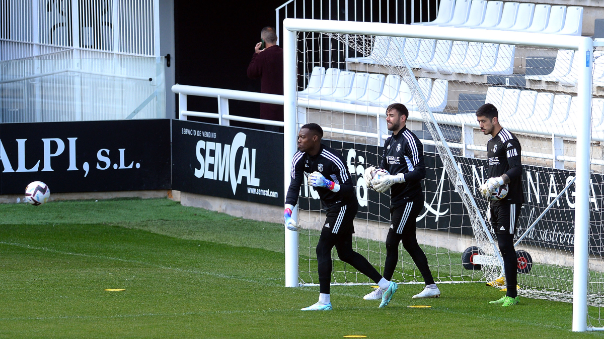 Imagen del último entrenamiento en el que Calero contó con los tres porteros.