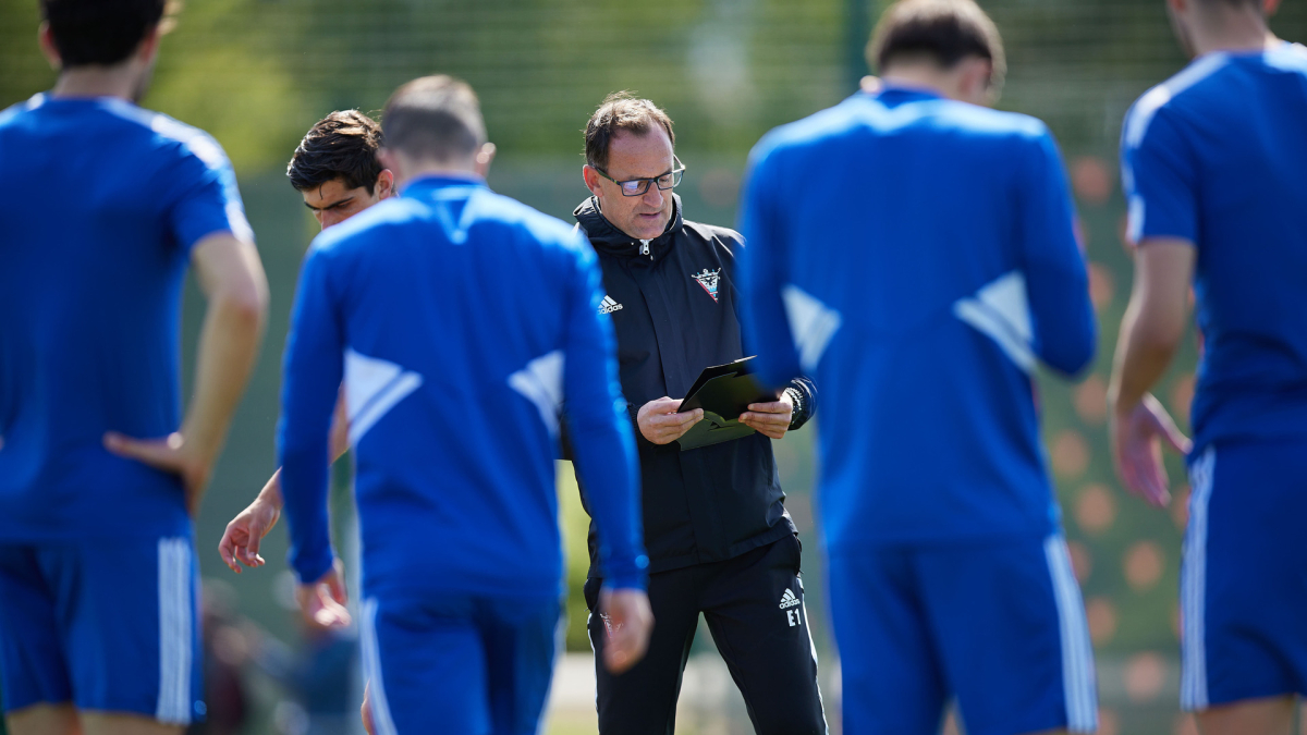 El todavía técnico jabato durante un entrenamiento.