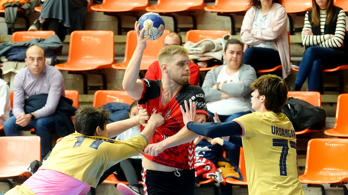 Igor Karlov, durante un encuentro esta temporada.
