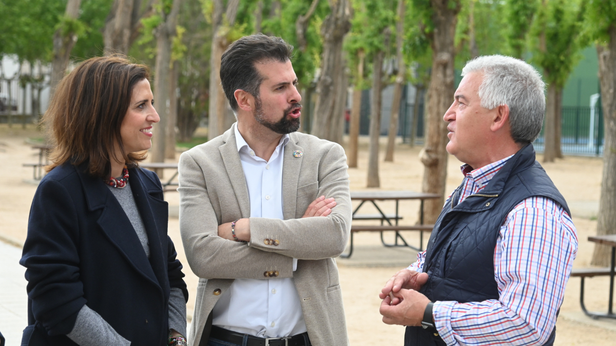 El secretario general del PSOE de Castilla y León, Luis Tudanca visita Aranda de Duero para apoyar la candidatura socialista que lidera Ildefonso Sanz