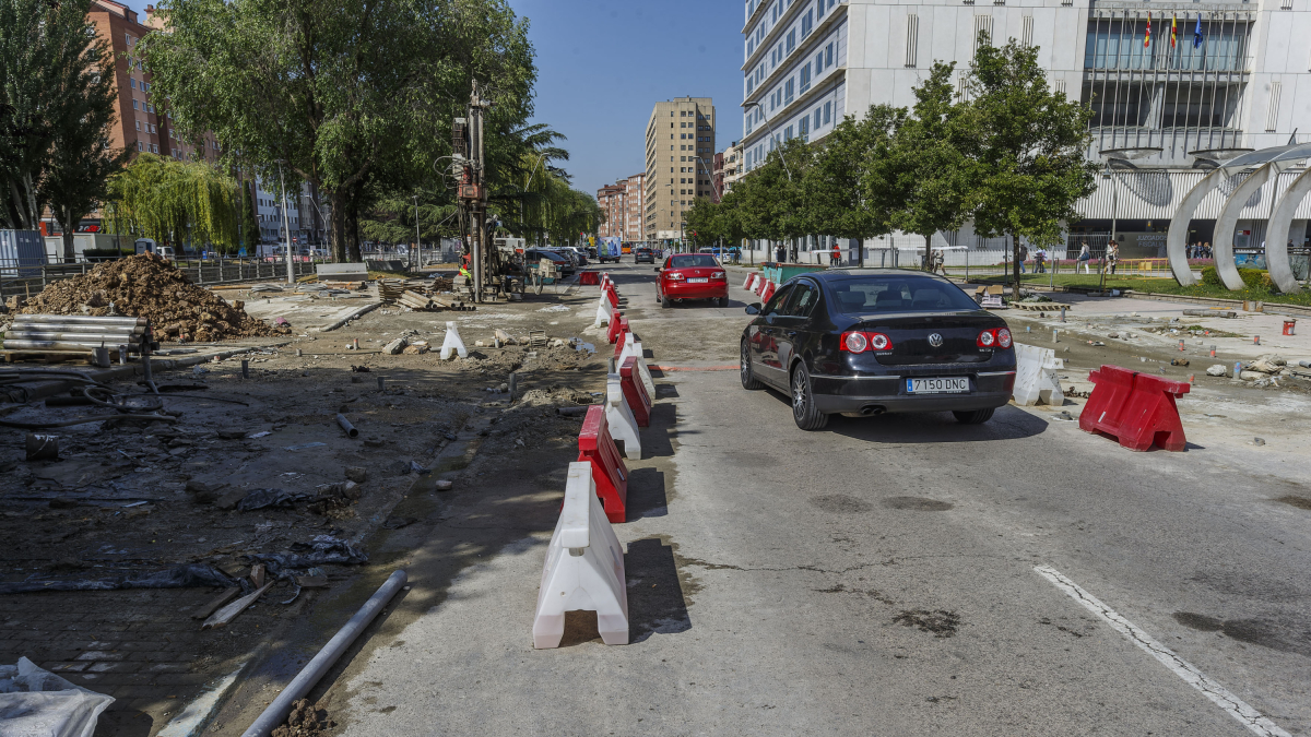 Imagen reciente de la reparación del hundimiento en la avenida Reyes Católicos, de Burgos.