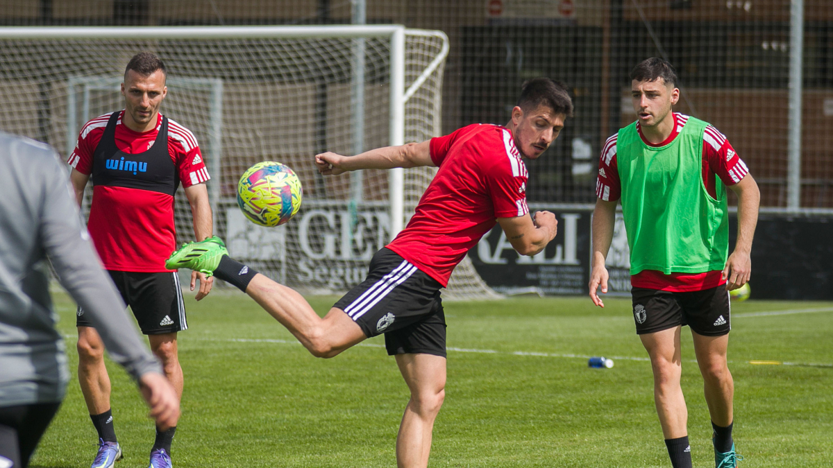 Raúl Navarro durante un entrenamiento esta temporada.