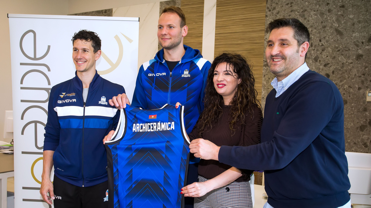 El San Pbalo Burgos y Archiceramica reafirman su compromiso una temporada más.