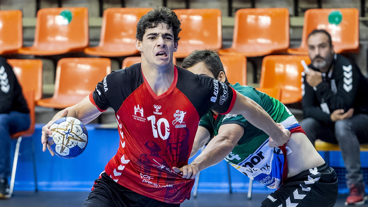Espinosa vistió la elástica cidiana durante tres temporadas.