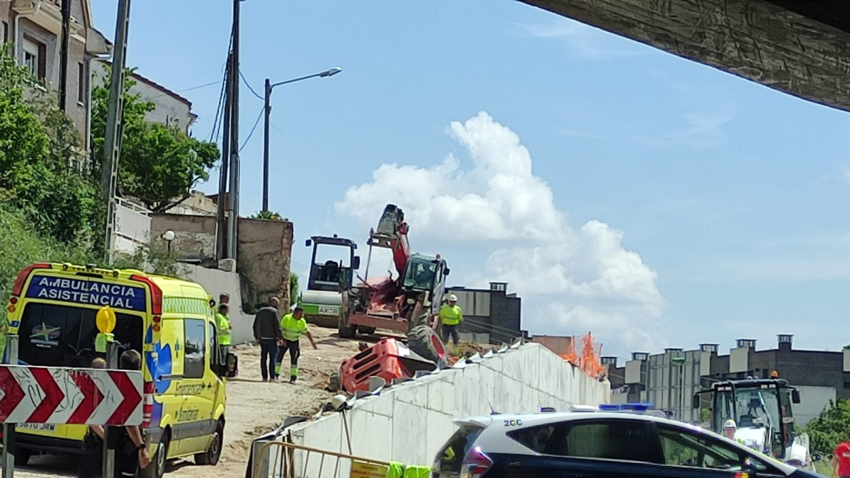 Accidente laboral en el talud del paseo de los Pisones.