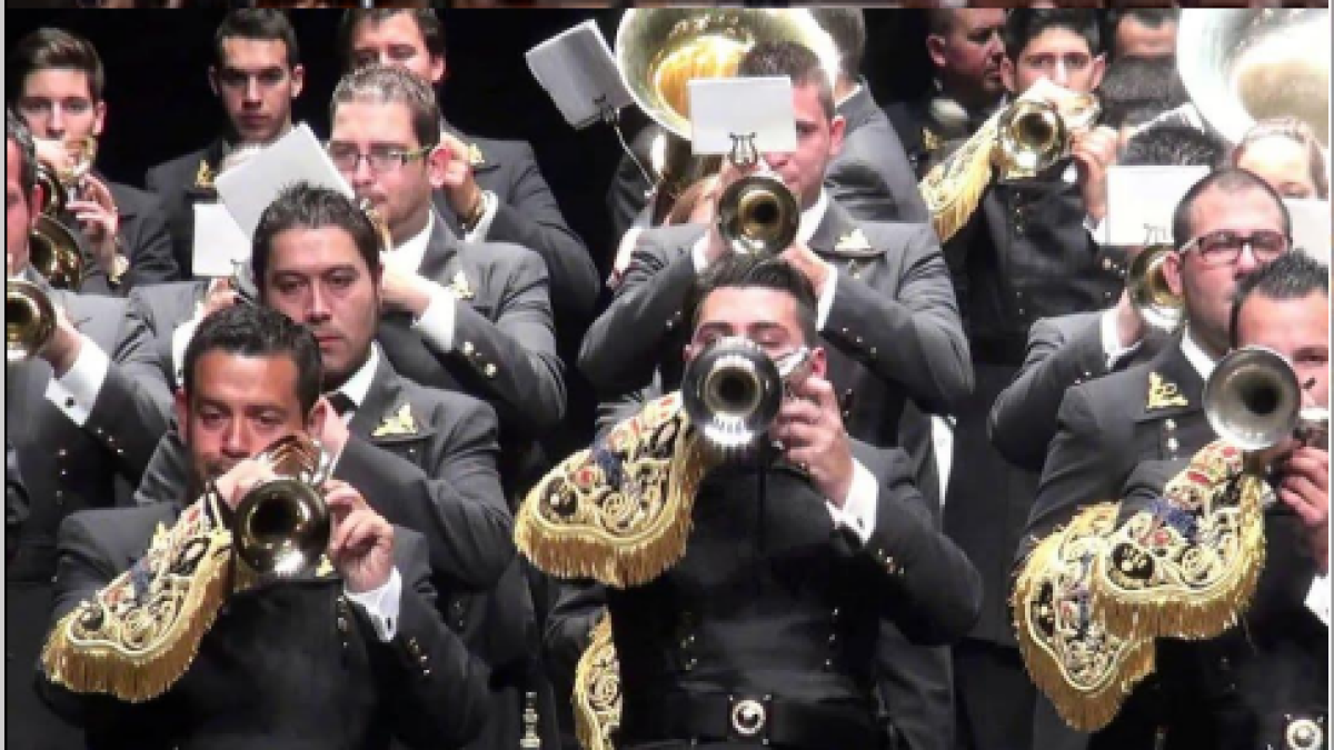 Banda de Cornetas y Tambores Presentación al Pueblo.