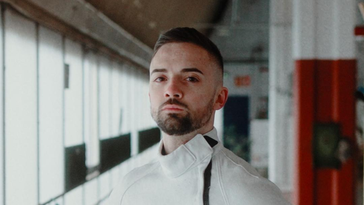 El tirador burgalés, con la indumentaria nacional.